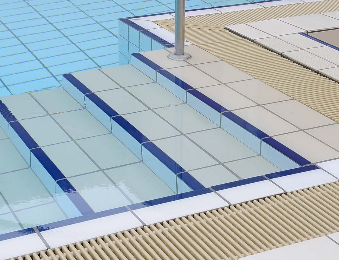 Pool head systems swimming pool ceramic
